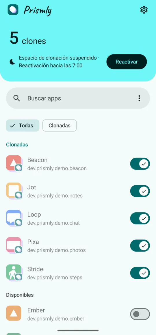 Página principal de Prismly: espacio de clonación suspendido, se reactiva hacia las 7:00